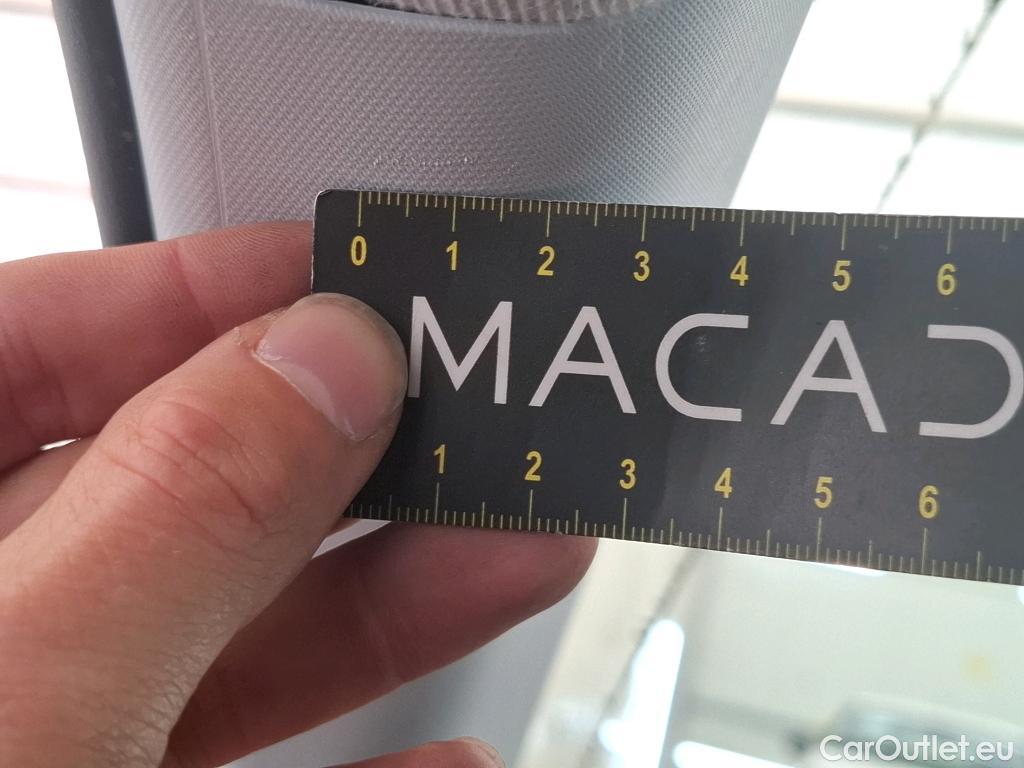  Peugeot  208  Premium 1.5 HDi 100CV BVM6 E6d #18