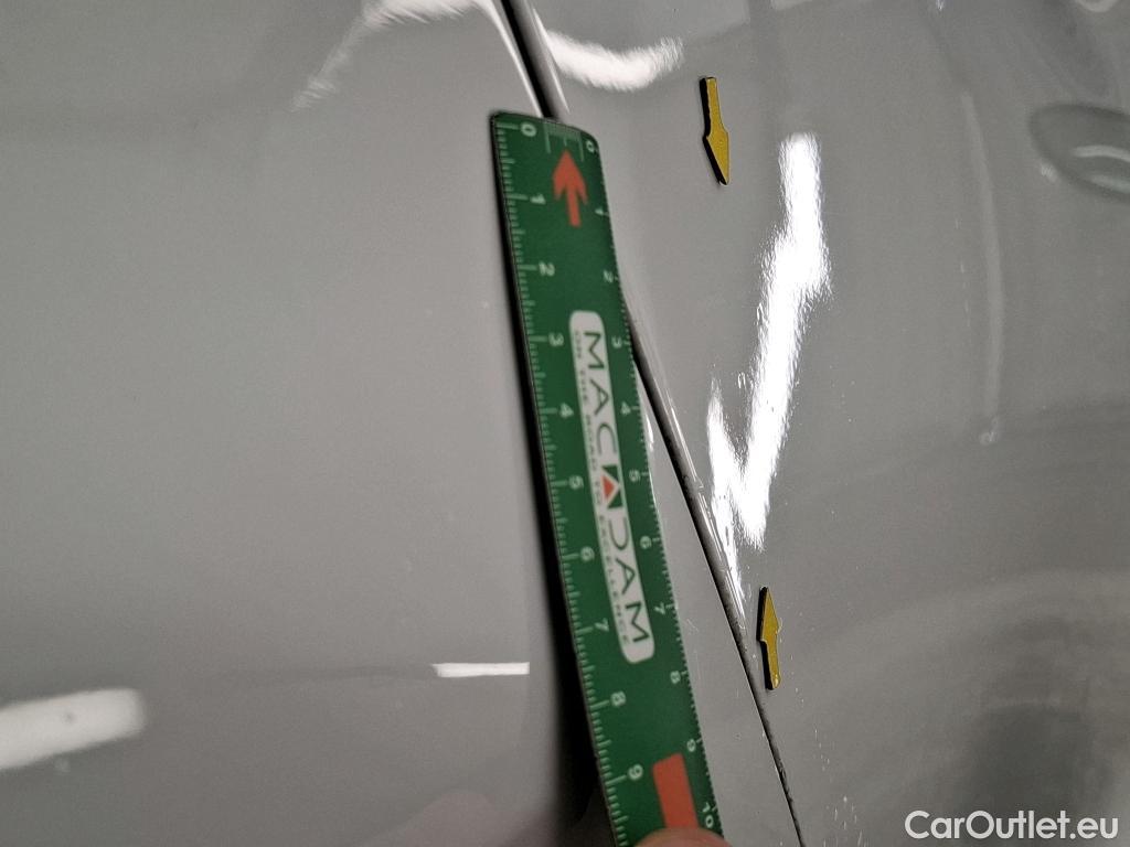  Renault  Clio  IV Air MediaNav 1.5 dCi 75CV BVM5 E6 #21