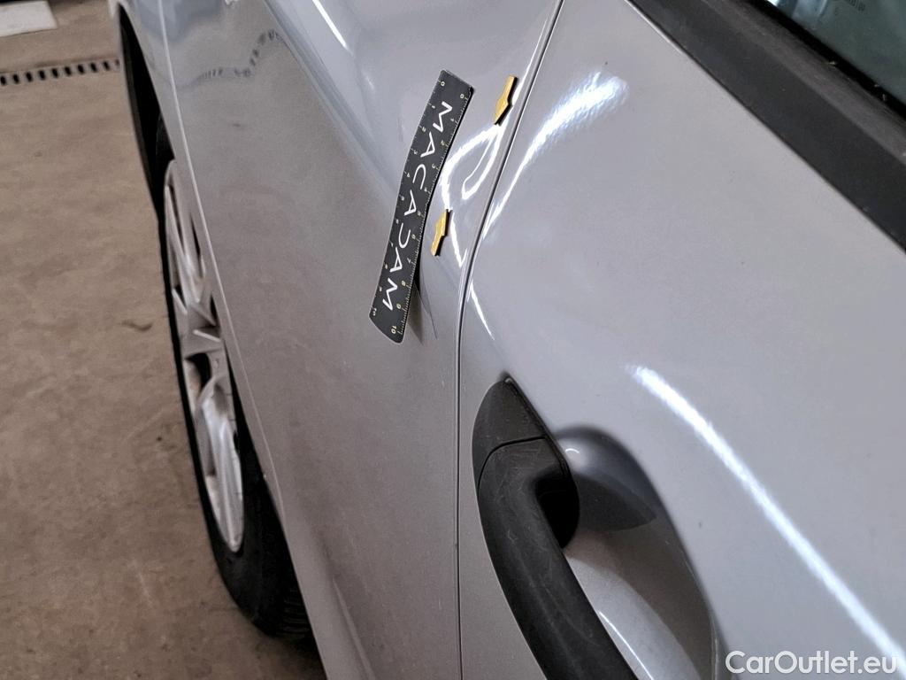  Peugeot  208  Affaire Premium 1.6 HDi 100CV BVM5 E6 #24