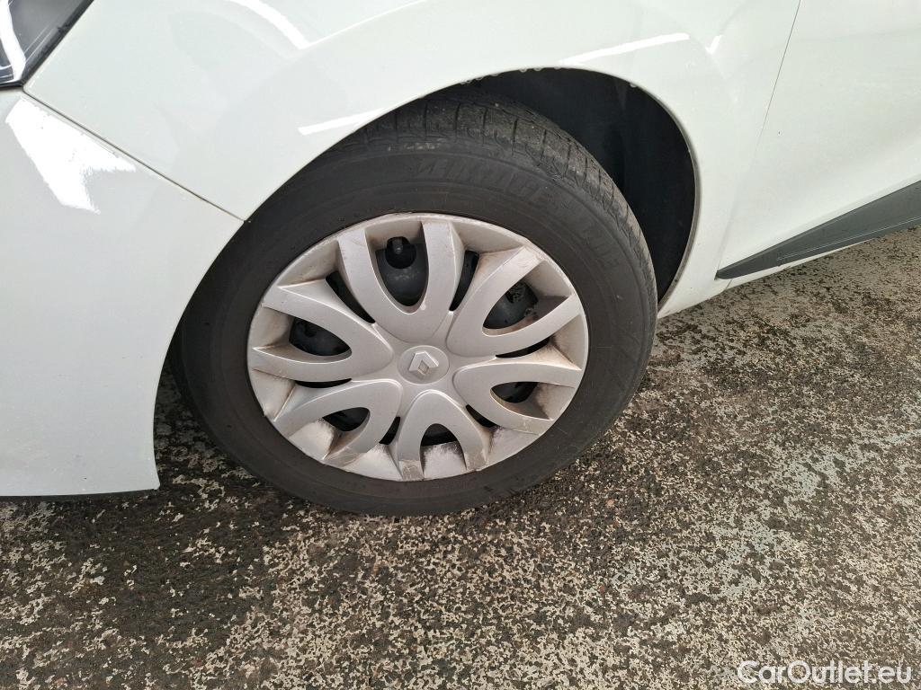  Renault  Clio  IV Air MediaNav 1.5 dCi 75CV BVM5 E6 #29