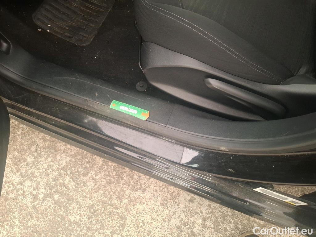  Peugeot  208  Affaire Premium Pack 1.5 HDi 100CV BVM5 E6dT #9