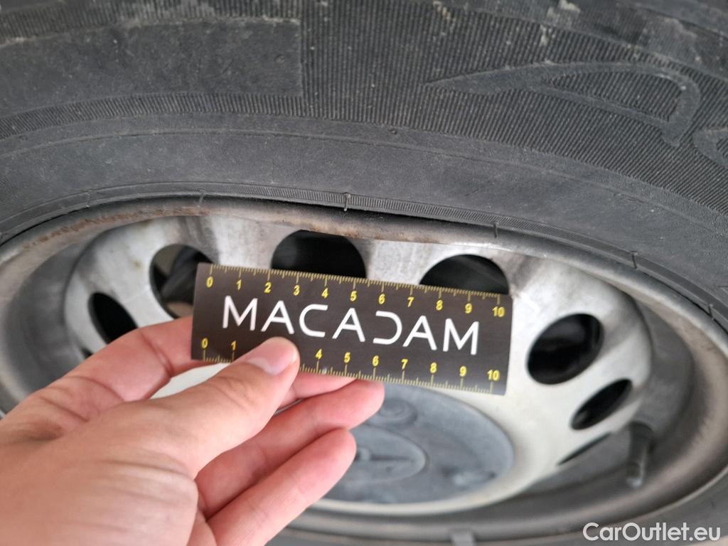  Peugeot  Expert  Fourgon Asphalt L2 2.0 HDi 120CV BVM6 E6dT #26