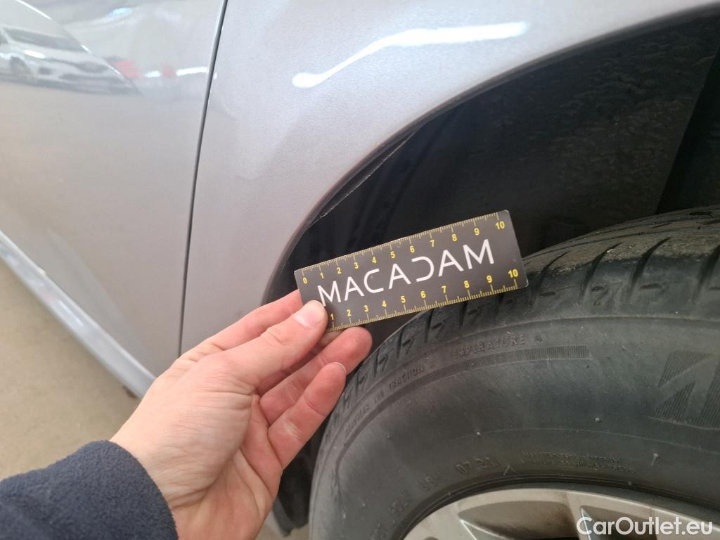  Peugeot  208  Premium 1.5 HDi 100CV BVM6 E6d #27