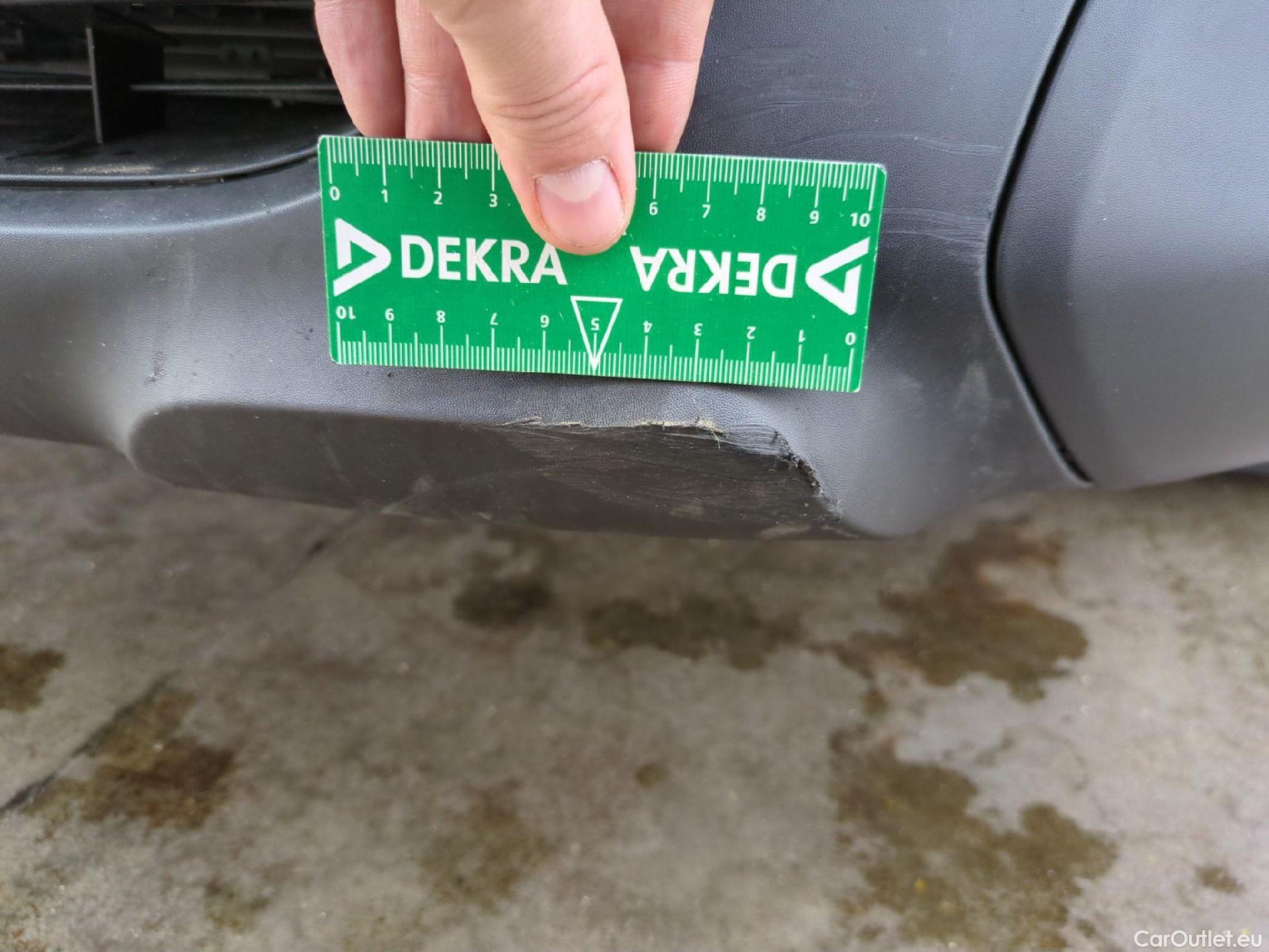  Renault  Captur RENAULT  5p Crossover Business dCi 90 #33