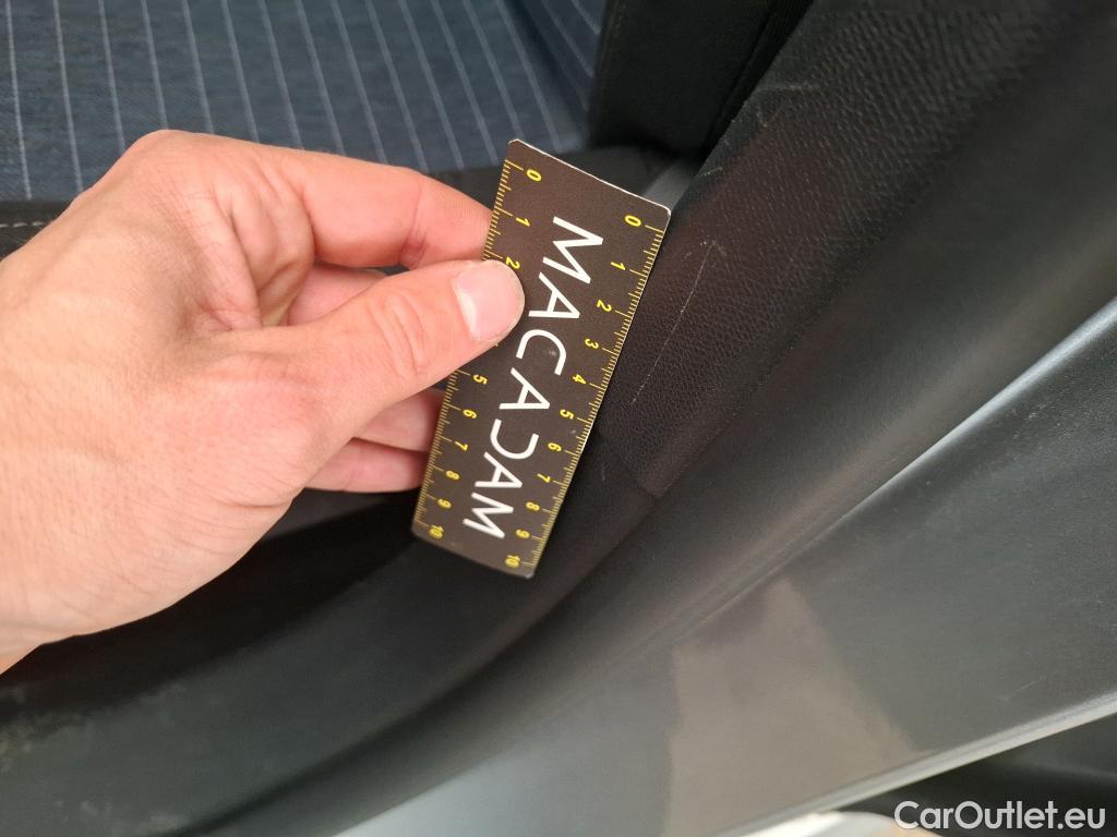  Peugeot  208  Premium 1.5 HDi 100CV BVM6 E6d #2