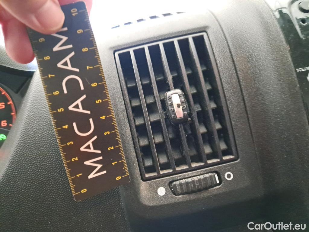  Peugeot  Boxer PEUGEOT  VU 4p Fourgon BLUEHDI 110 PREMIUM 335 L3H3 #11