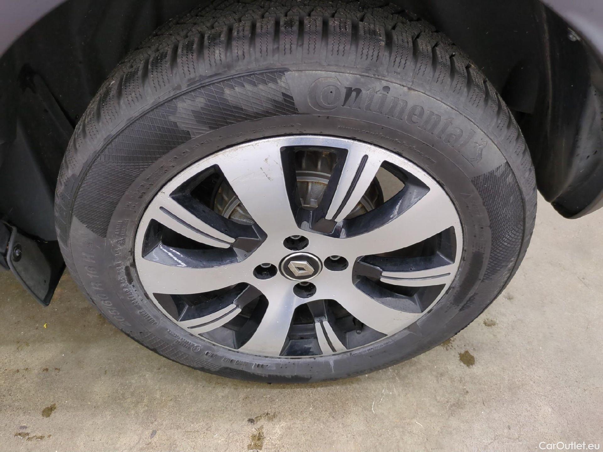  Renault  Captur RENAULT  5p Crossover Business dCi 90 #17