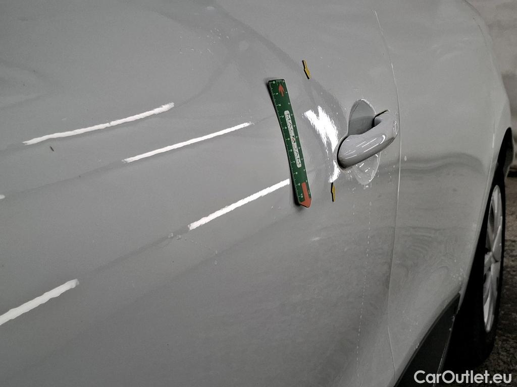  Renault  Clio  IV Air MediaNav 1.5 dCi 75CV BVM5 E6 #18