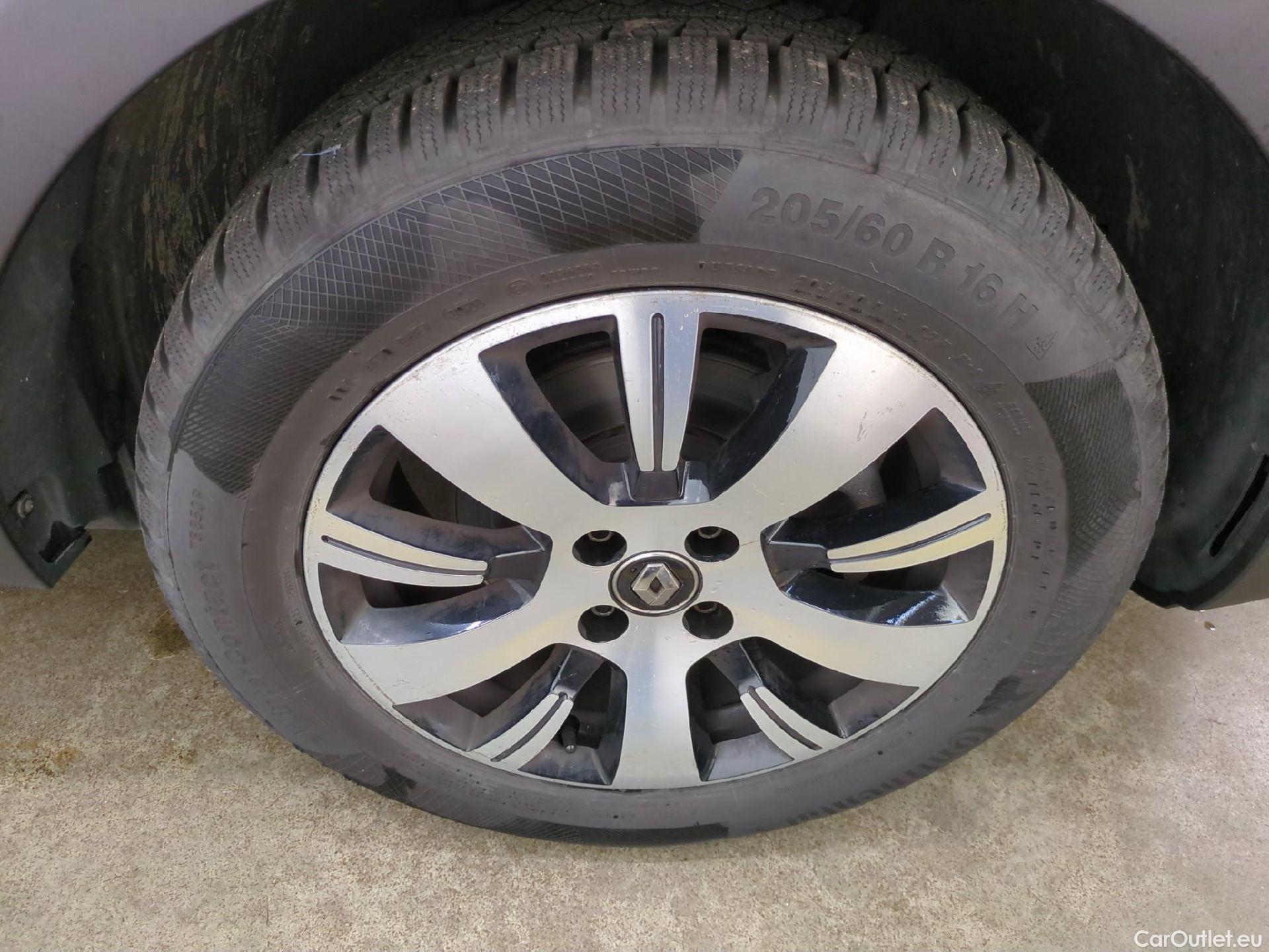  Renault  Captur RENAULT  5p Crossover Business dCi 90 #9