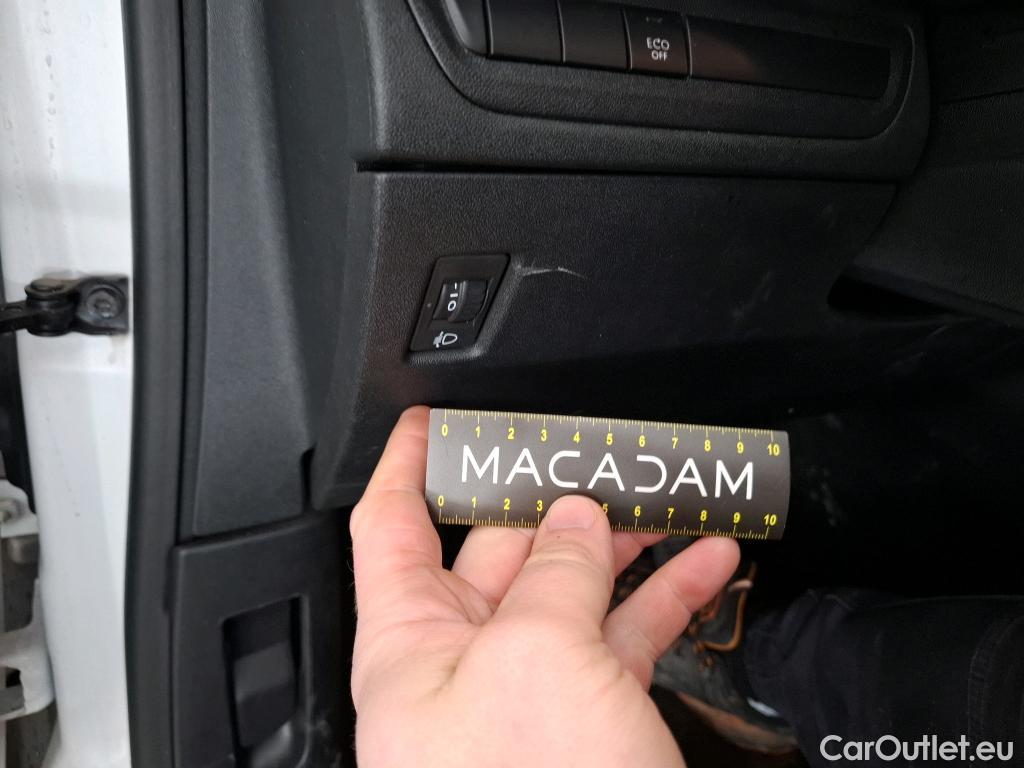  Peugeot  208  Affaire Premium Pack 1.5 HDi 100CV BVM5 E6dT #61