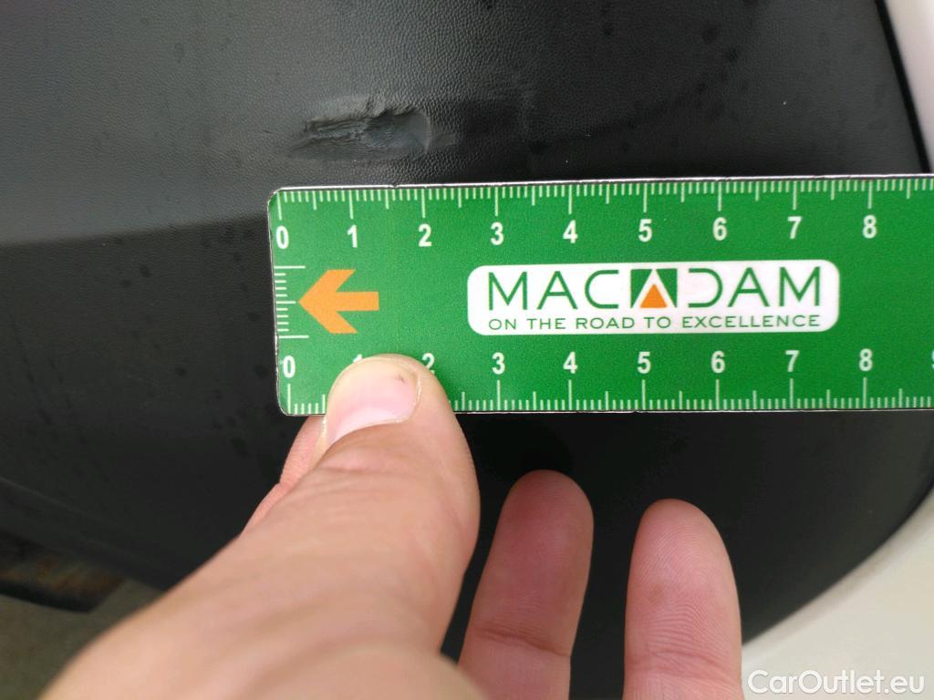  Peugeot  208  Premium 1.5 HDi 100CV BVM6 E6d #2