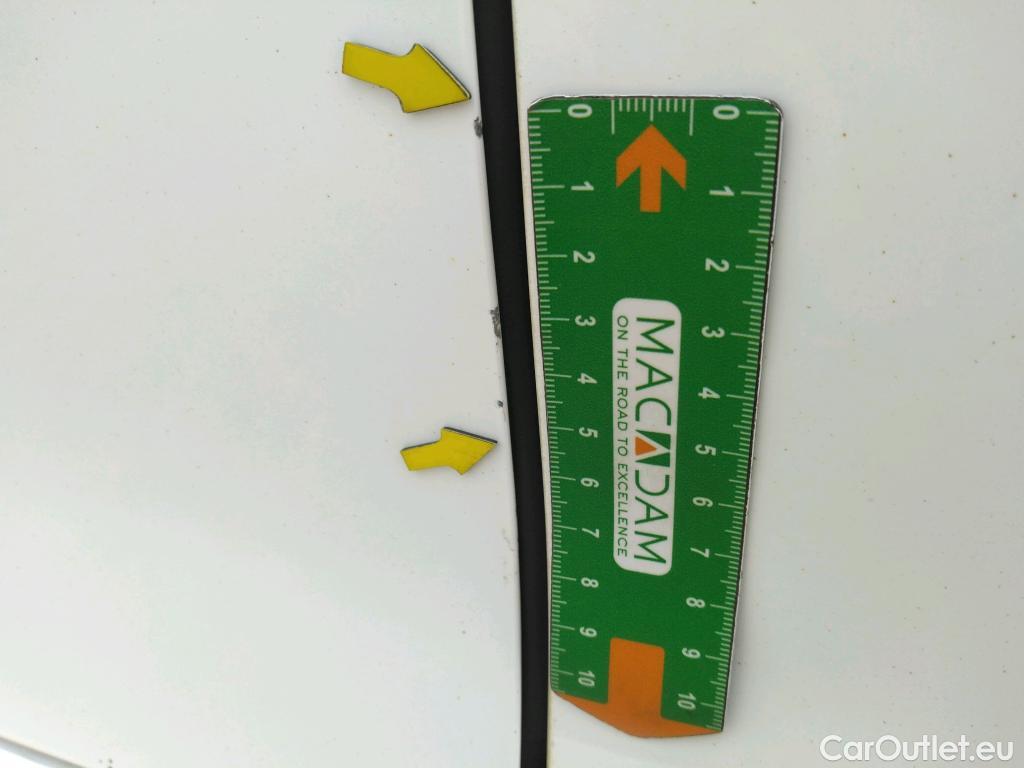  Peugeot  208  Premium 1.5 HDi 100CV BVM6 E6d #9