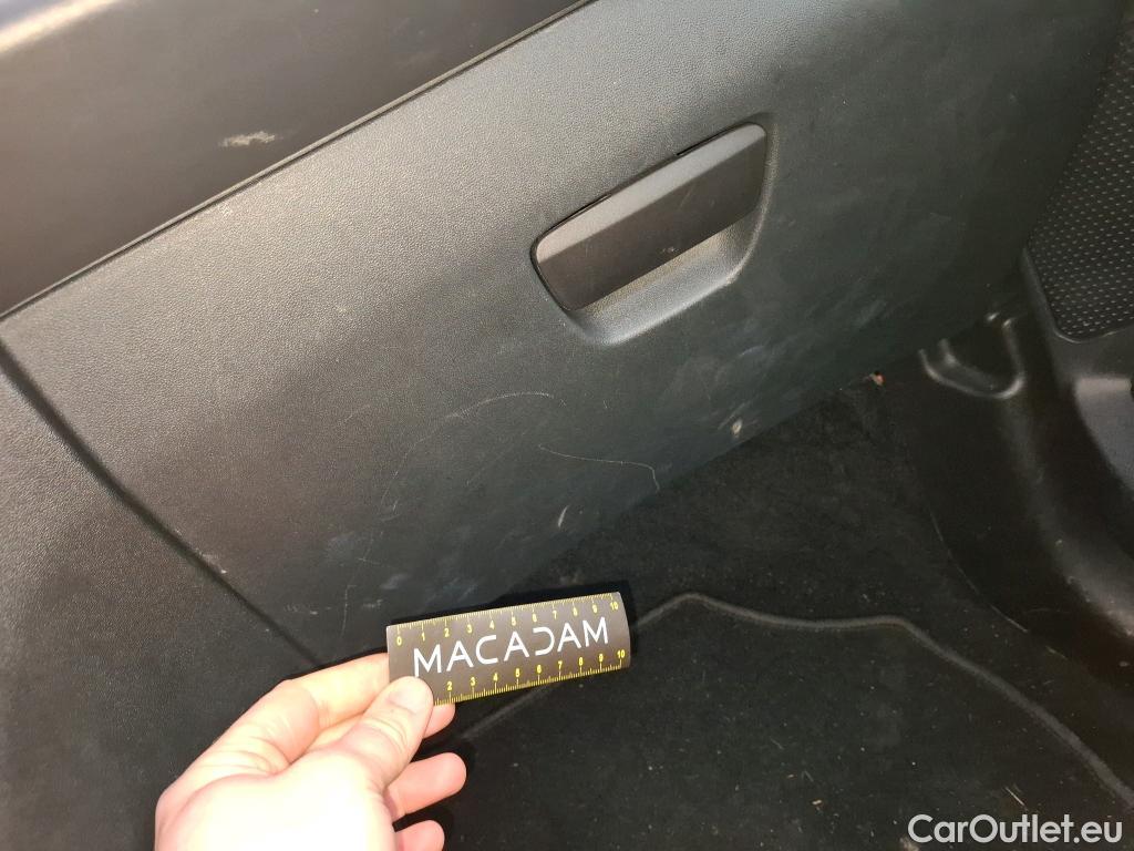  Peugeot  208  Affaire Premium Pack 1.5 HDi 100CV BVM5 E6dT #20