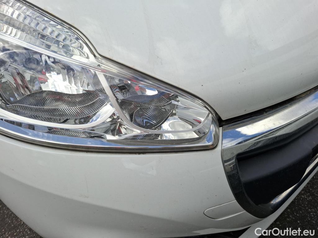  Peugeot  208  Affaire Premium Pack 1.5 HDi 100CV BVM5 E6dT #68