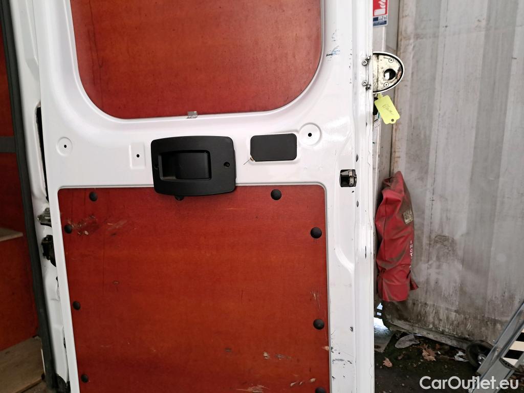  Peugeot  Boxer PEUGEOT  VU 4p Fourgon BLUEHDI 110 PREMIUM 335 L3H3 #15