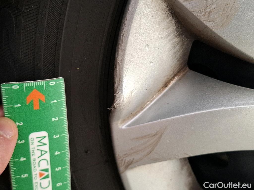  Renault  Clio  IV Air MediaNav 1.5 dCi 75CV BVM5 E6 #33