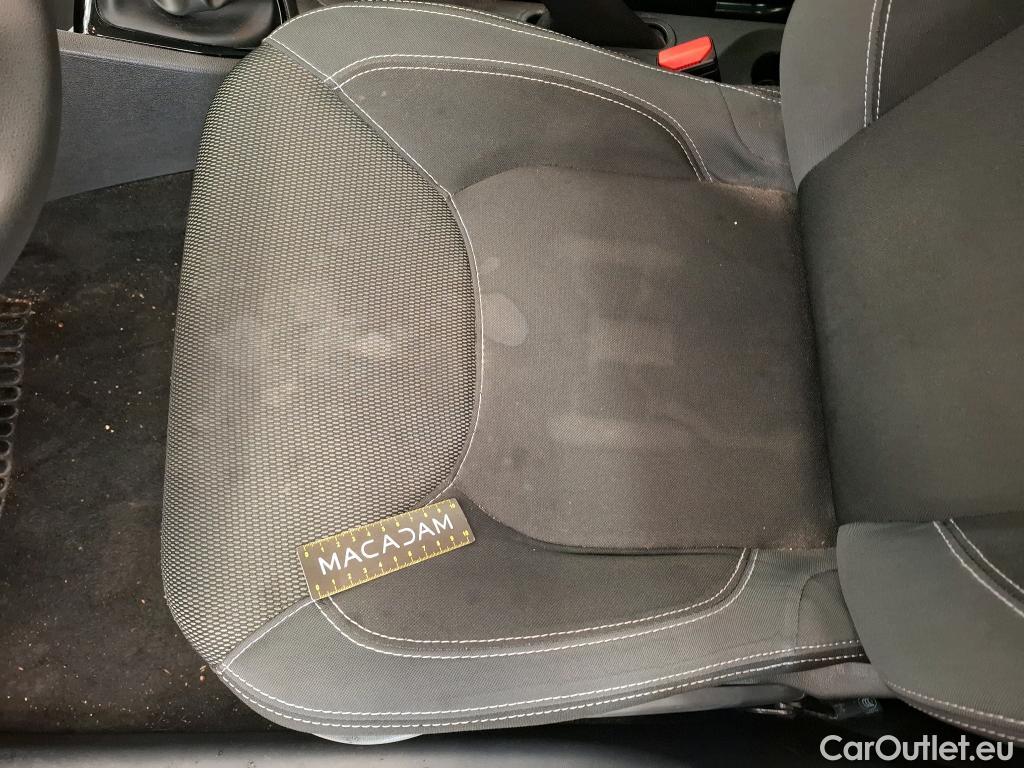  Renault  Clio  IV Air MediaNav 1.5 dCi 75CV BVM5 E6 #27