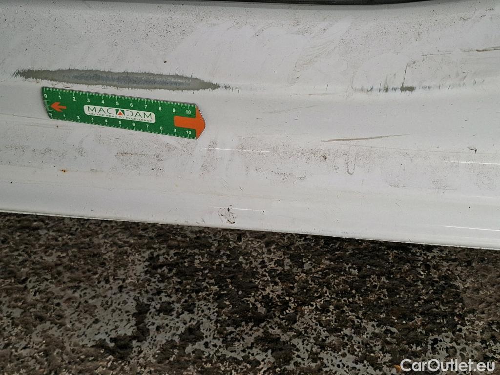  Peugeot  Expert  Fourgon Premium Standard 1.5 HDi 120CV BVM6 E6d #9