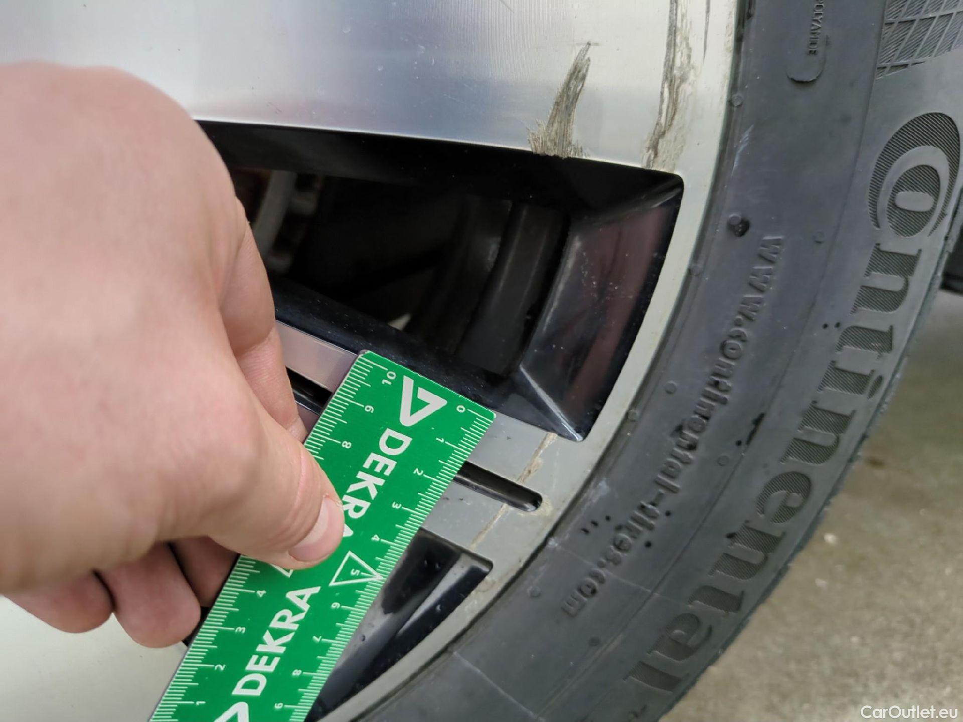  Renault  Captur RENAULT  5p Crossover Business dCi 90 #21