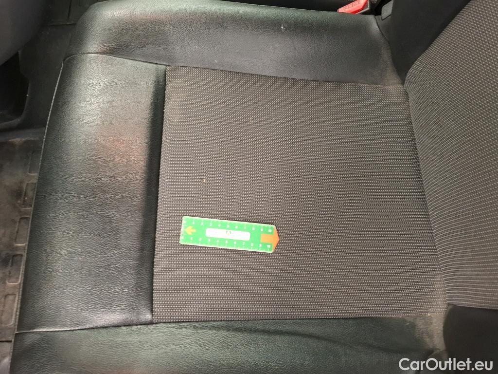  Peugeot  Expert PEUGEOT  / 2016 / 4P / Fourgon tôlé &BlueHDi 120 S&S Long Premium Pack #46