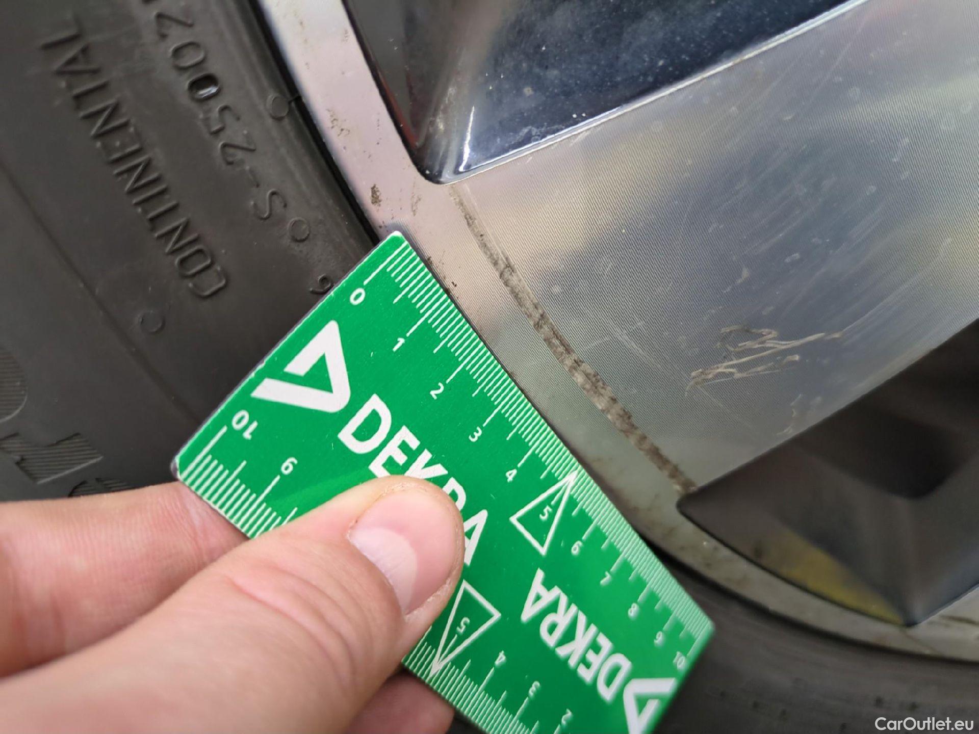  Renault  Captur RENAULT  5p Crossover Business dCi 90 #12