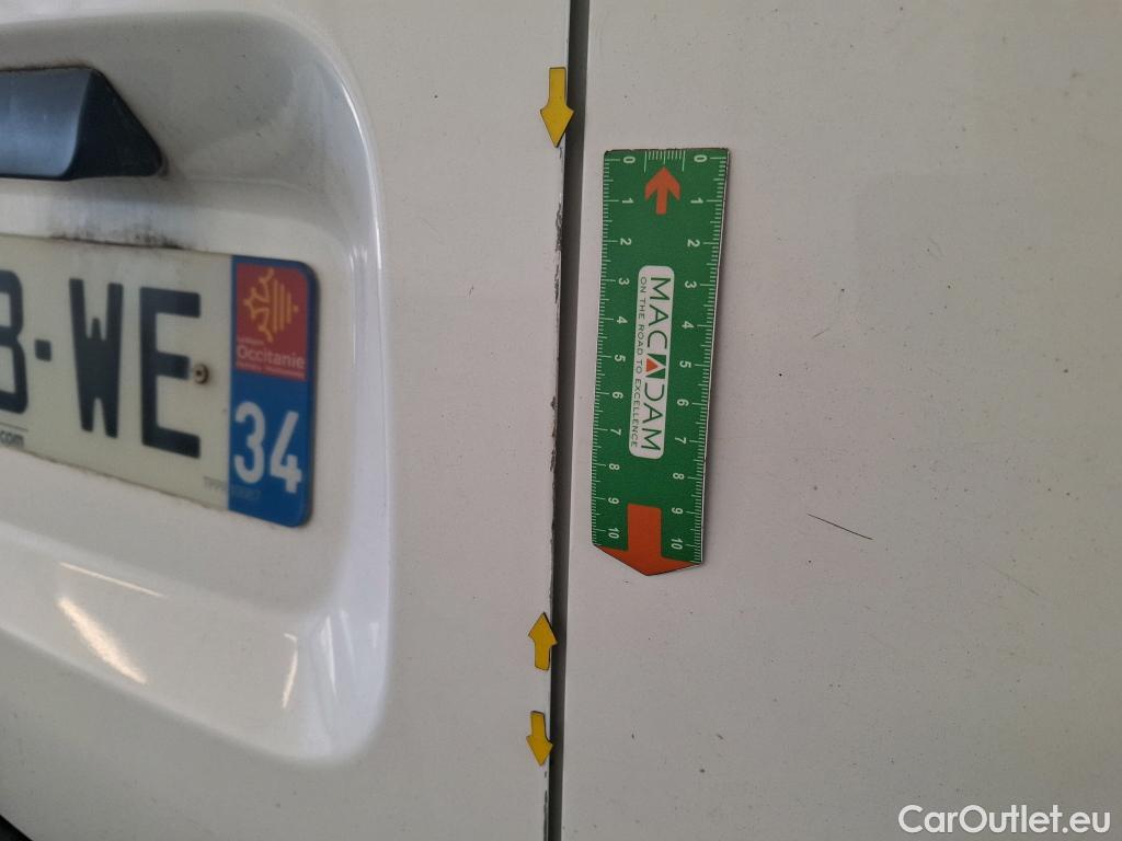  Peugeot  Expert PEUGEOT  / 2016 / 4P / Fourgon tôlé &BlueHDi 120 S&S Long Premium Pack #16