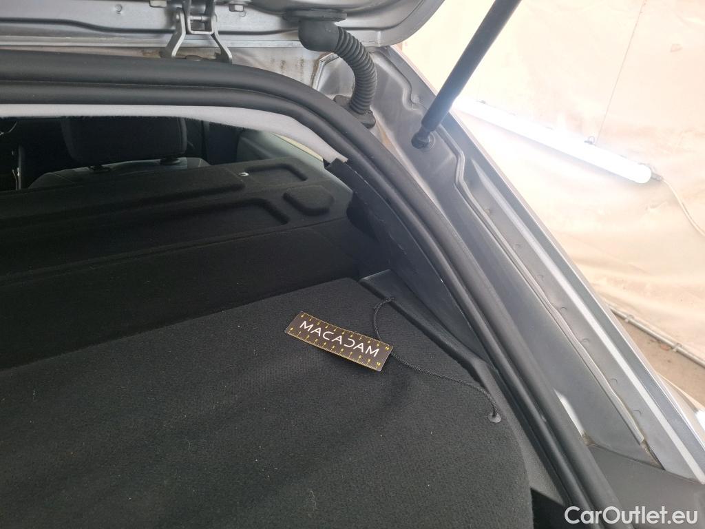  Peugeot  208  Premium 1.5 HDi 100CV BVM6 E6d #6