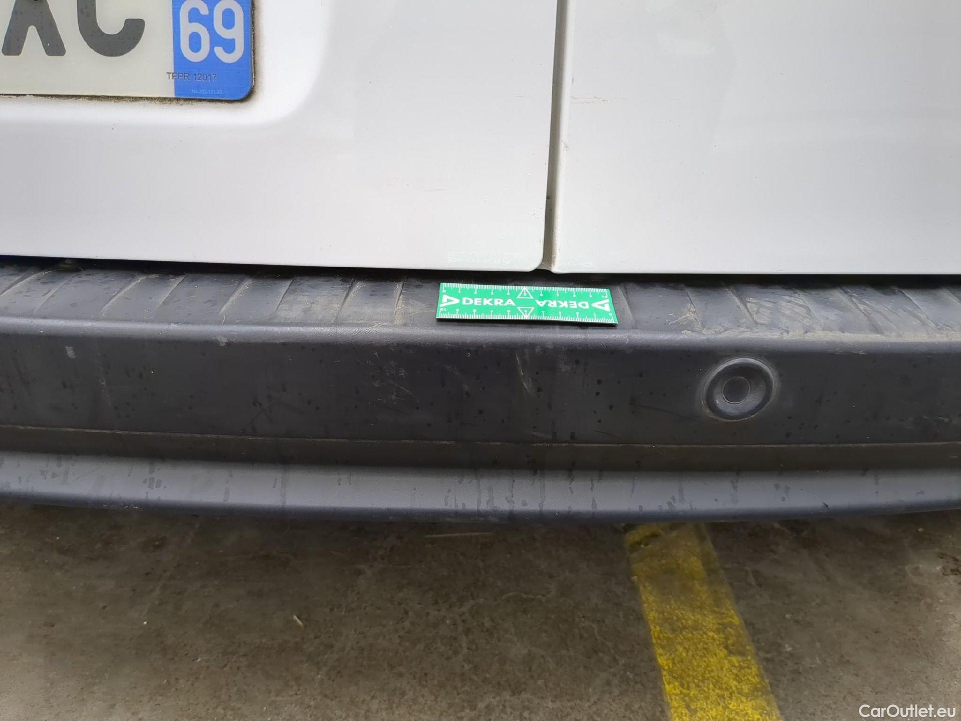  Renault  Kangoo  Express Maxi Extra (Série Spéciale) 1.5 dCi 95 #48