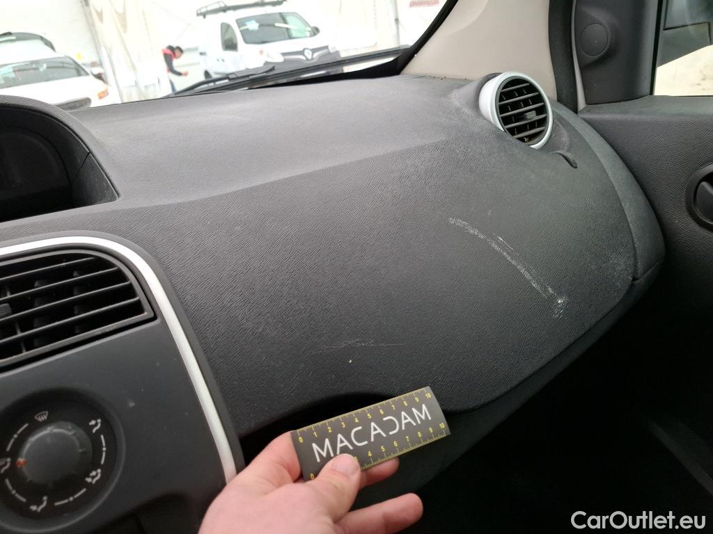  Renault  Kangoo  Express Confort (L1) 1.5 dCi 90CV BVM5 E6 #27