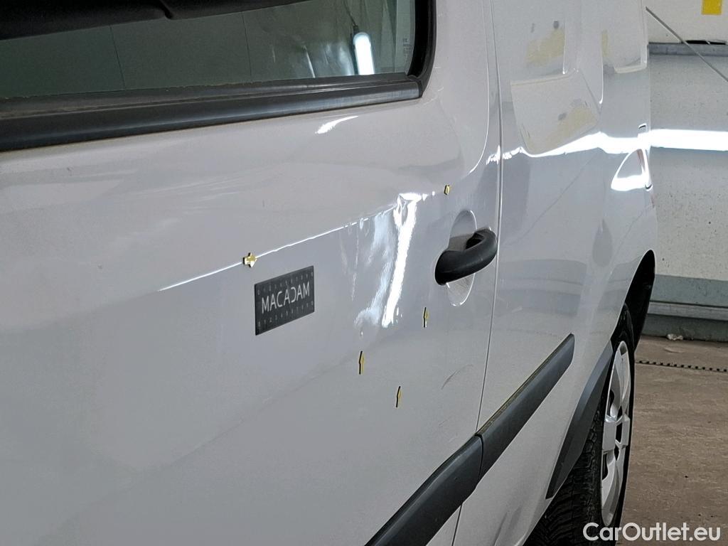  Renault  Kangoo  II Express Maxi Extra (Série Spéciale) 1.5 dCi 95CV BVM6 E6dT #21