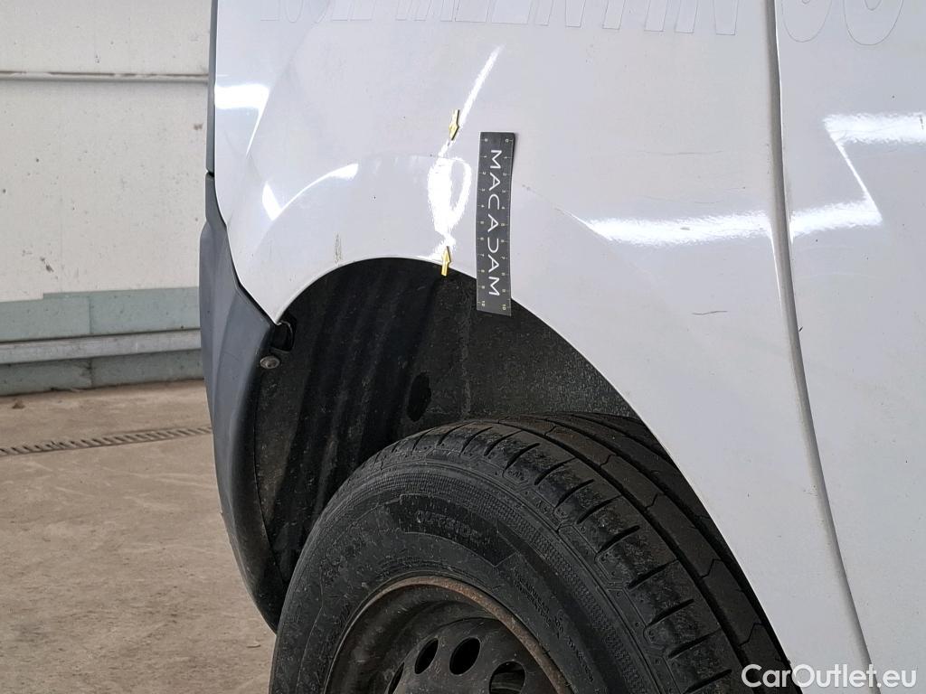  Renault  Kangoo  Express Confort (L1) 1.5 dCi 90CV BVM5 E6 #51