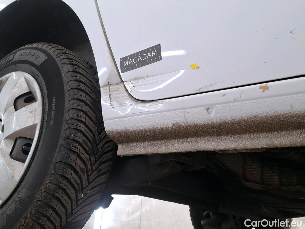  Renault  Kangoo  Express Confort (L1) 1.5 dCi 90CV BVM5 E6 #25