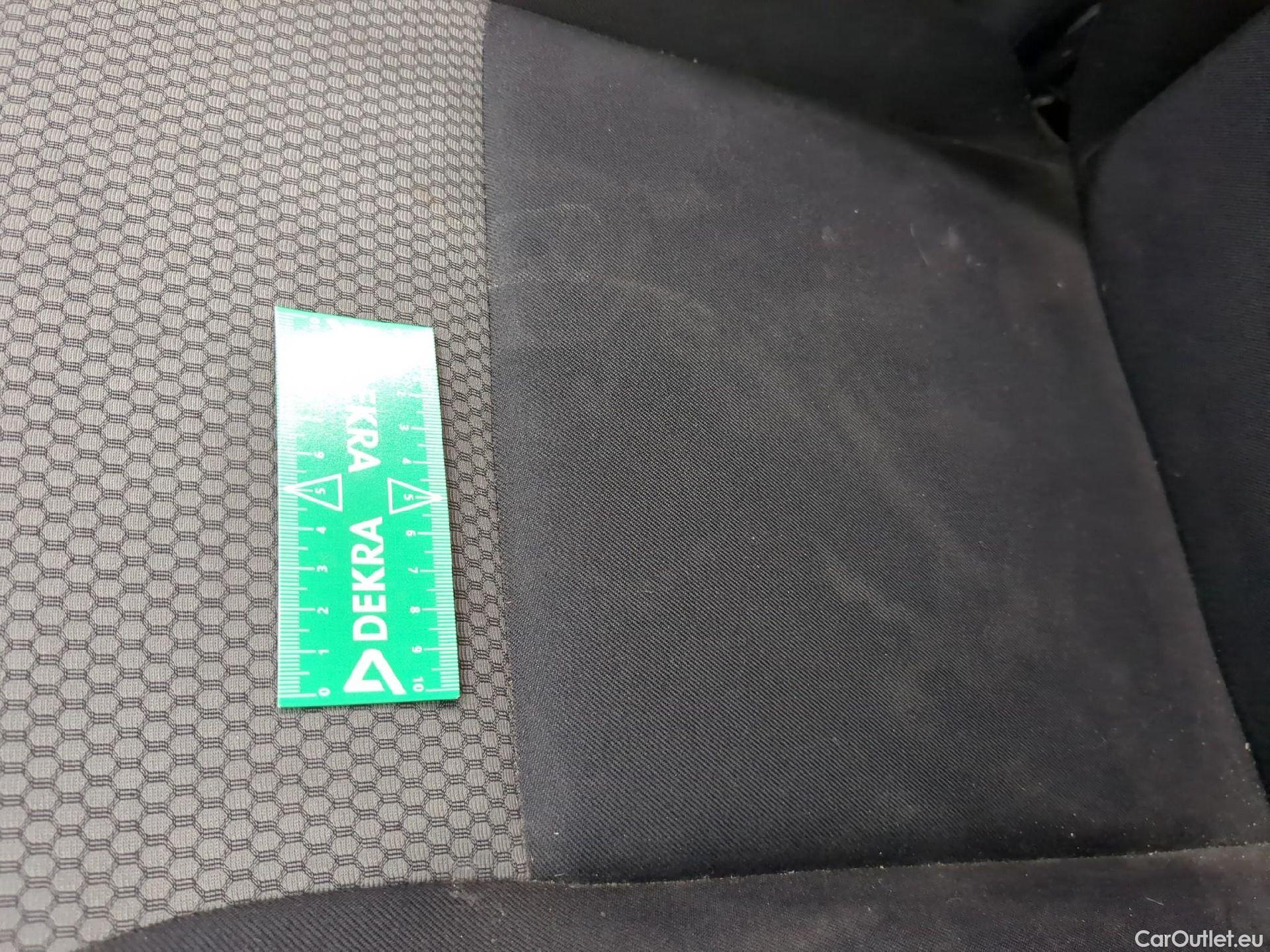  Renault  Kangoo  Express Maxi Extra (Série Spéciale) 1.5 dCi 95 #4