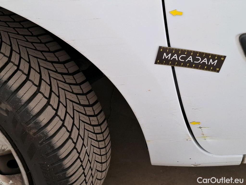  Renault  Kangoo  Express Confort (L1) 1.5 dCi 90CV BVM5 E6 #22