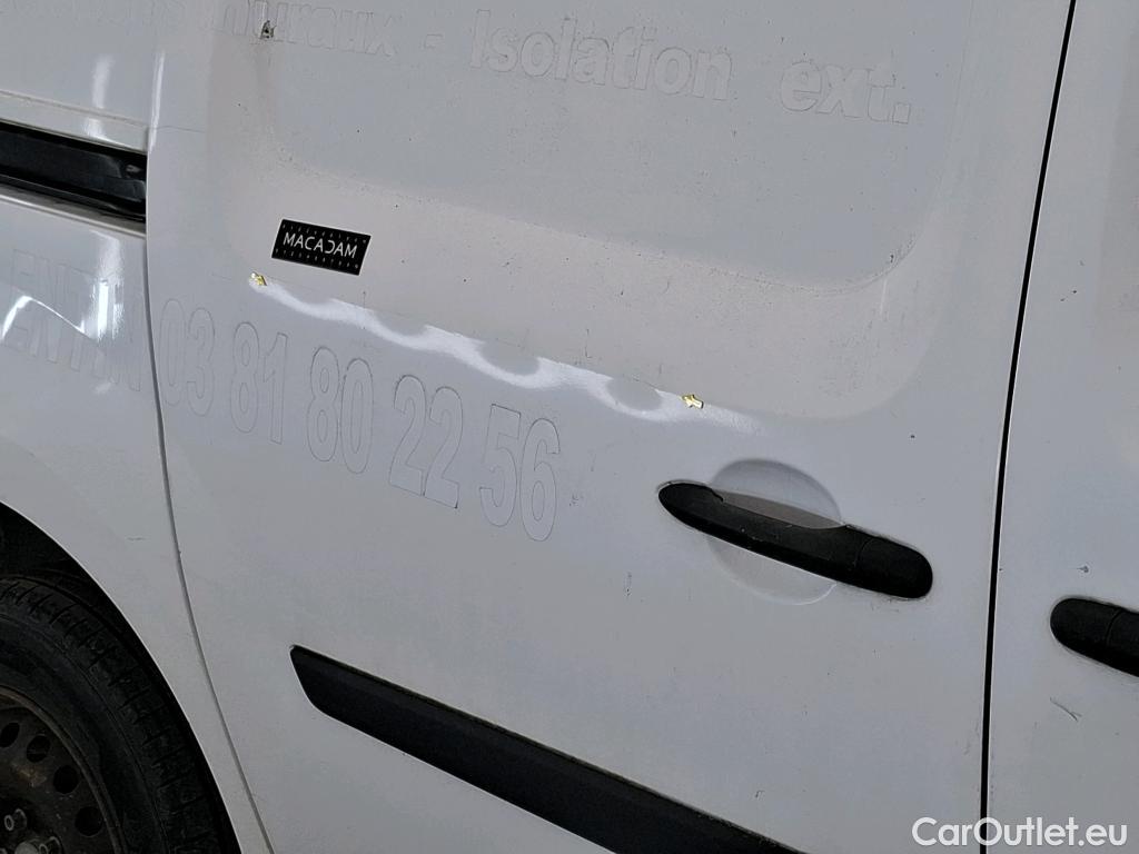  Renault  Kangoo  Express Confort (L1) 1.5 dCi 90CV BVM5 E6 #15