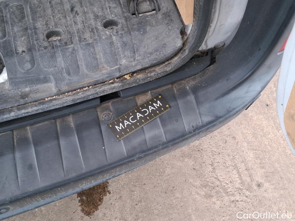  Renault  Kangoo  II Express Maxi Extra (Série Spéciale) 1.5 dCi 95CV BVM6 E6dT #31