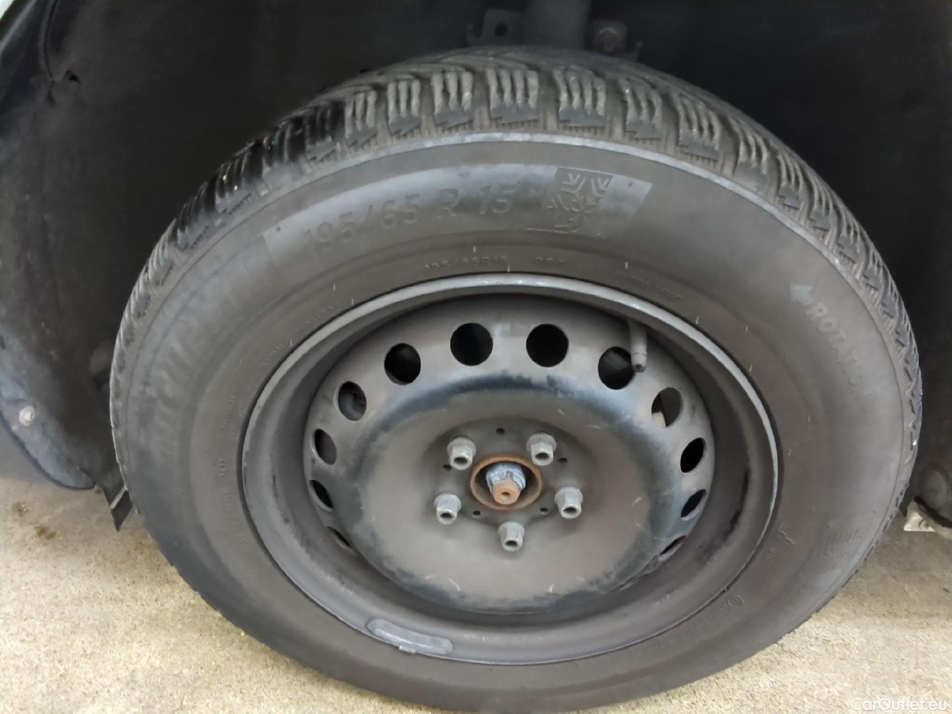  Renault  Kangoo  Express Maxi Extra (Série Spéciale) 1.5 dCi 95 #7