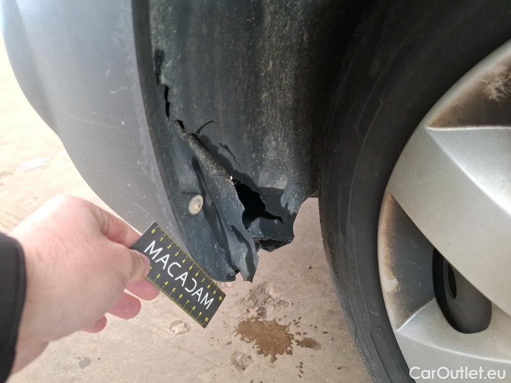  Renault  Kangoo  Express Confort (L1) 1.5 dCi 90CV BVM5 E6 #42