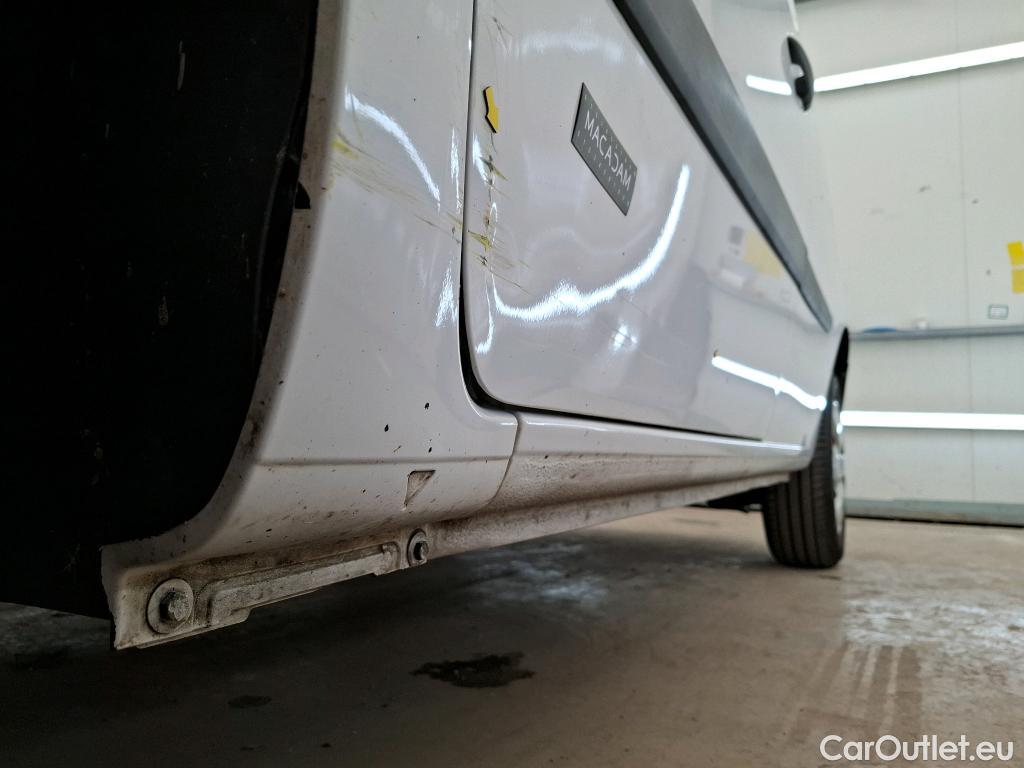  Renault  Kangoo  Express Confort (L1) 1.5 dCi 90CV BVM5 E6 #11