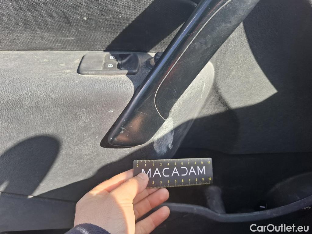  Renault  Kangoo  Express Confort (L1) 1.5 dCi 90CV BVM5 E6 #44