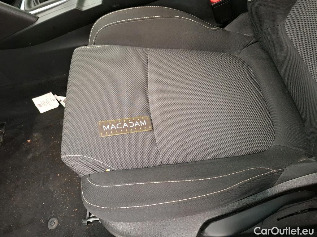  Renault  Megane  IV Berline 5pt. Société Air Nav 1.5 dCi 90CV BVM6 E6 #9