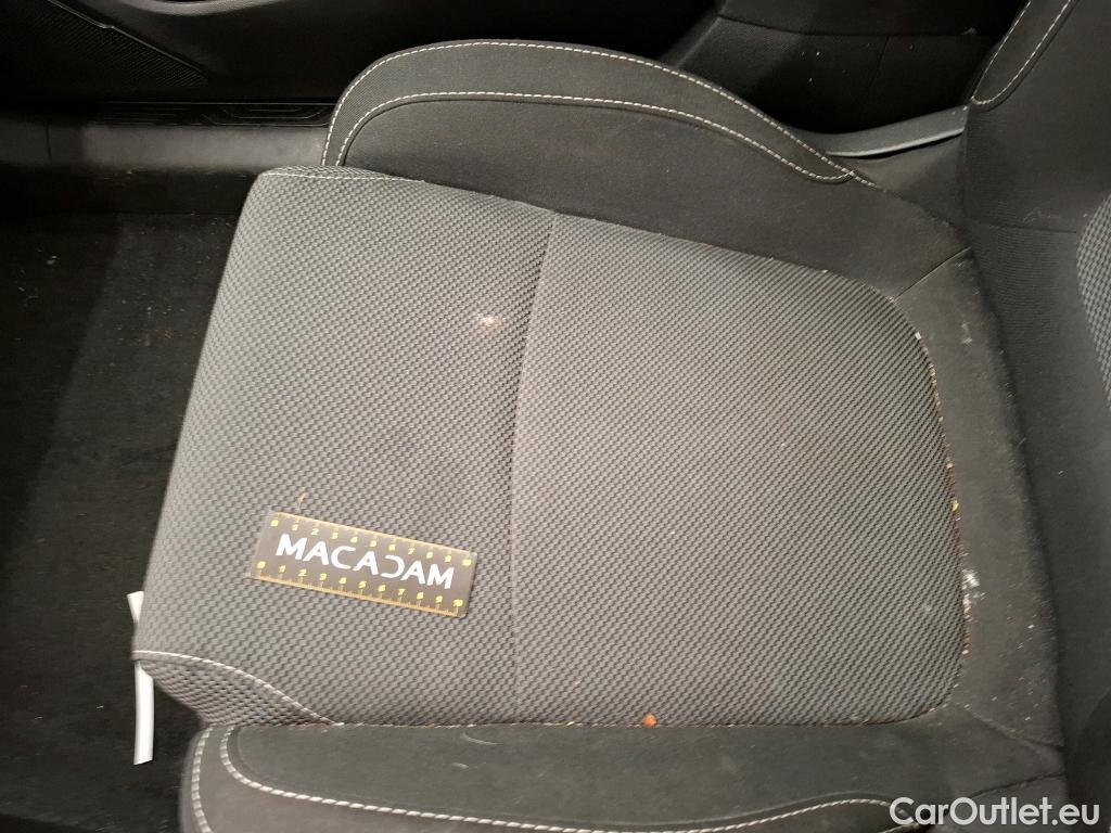  Renault  Megane  IV Berline 5pt. Société Air Nav 1.5 dCi 90CV BVM6 E6 #8