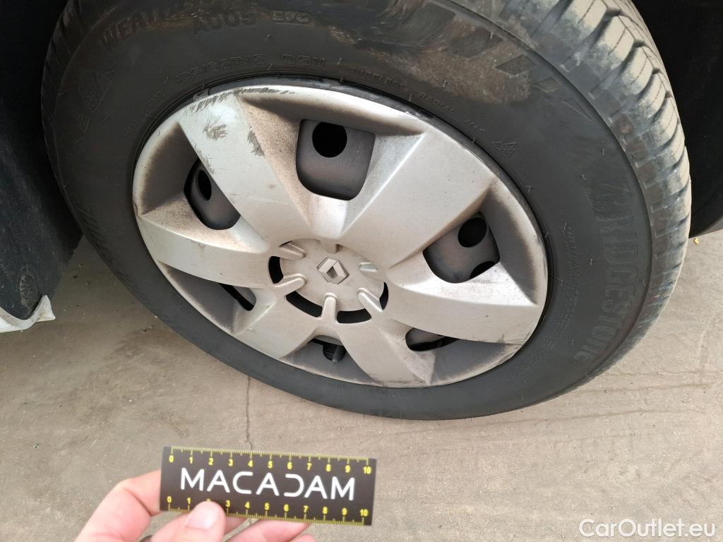  Renault  Kangoo  Express Confort (L1) 1.5 dCi 90CV BVM5 E6 #36