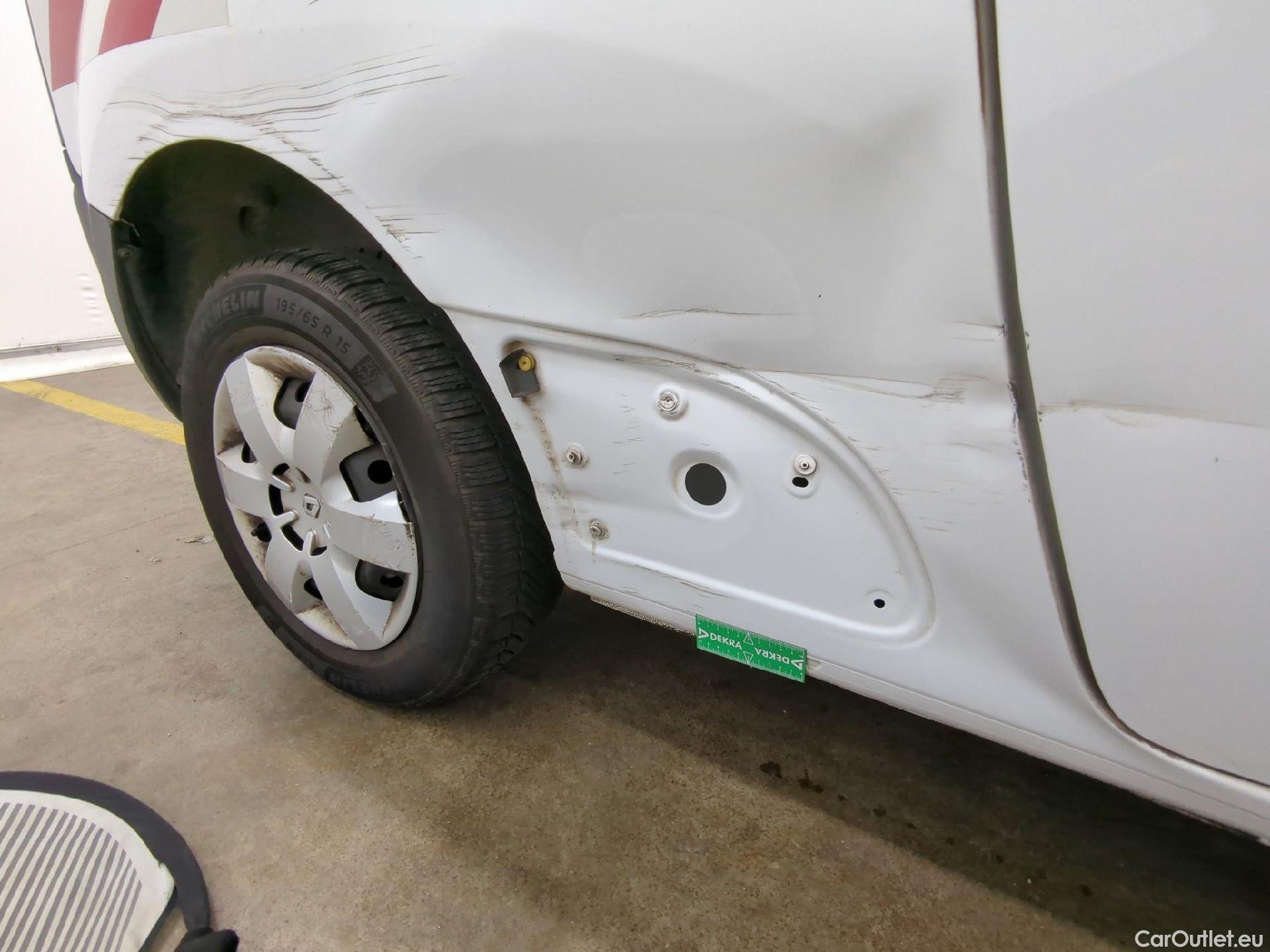  Renault  Kangoo  Express Maxi Extra (Série Spéciale) 1.5 dCi 95 #23