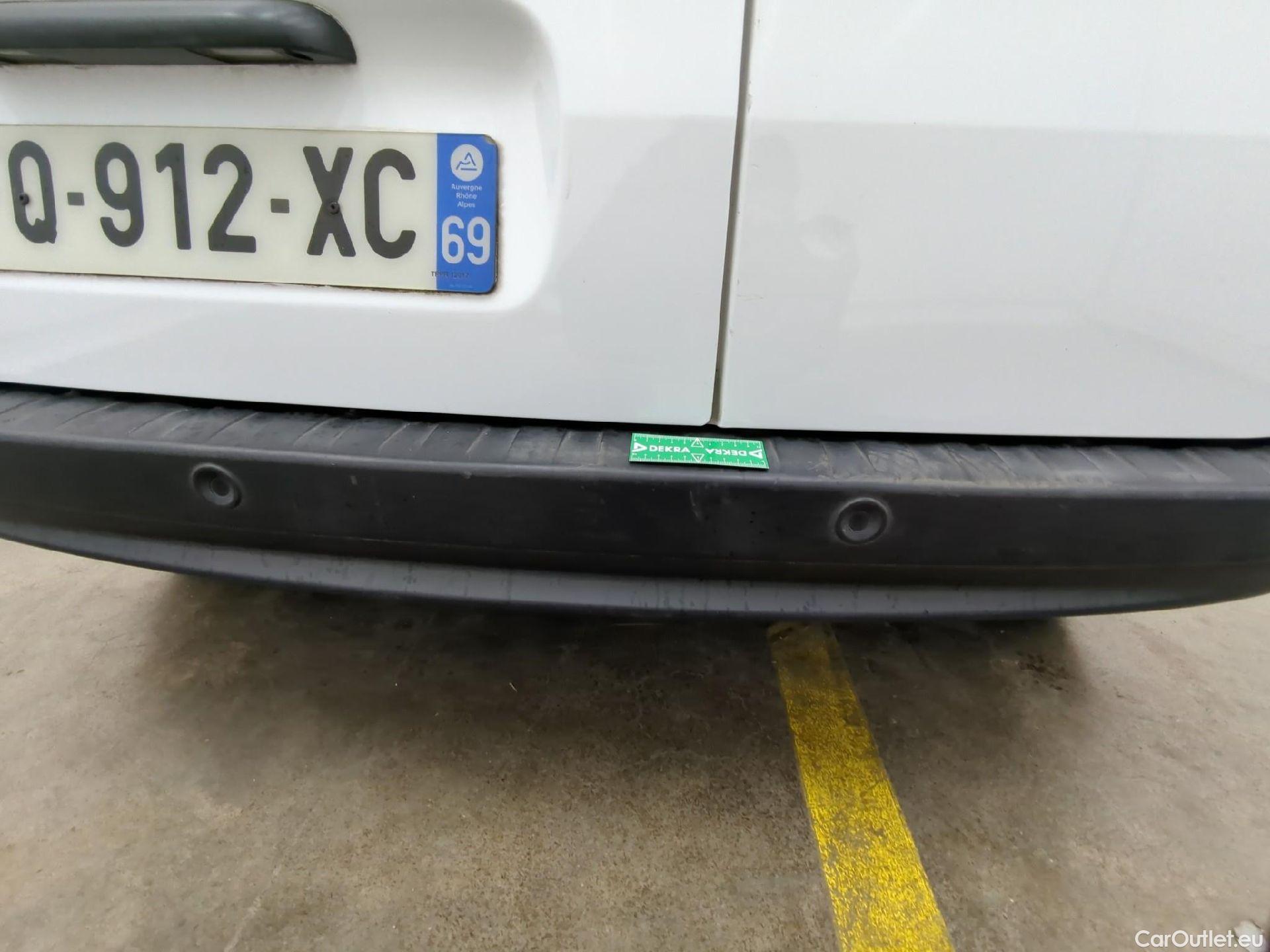  Renault  Kangoo  Express Maxi Extra (Série Spéciale) 1.5 dCi 95 #47