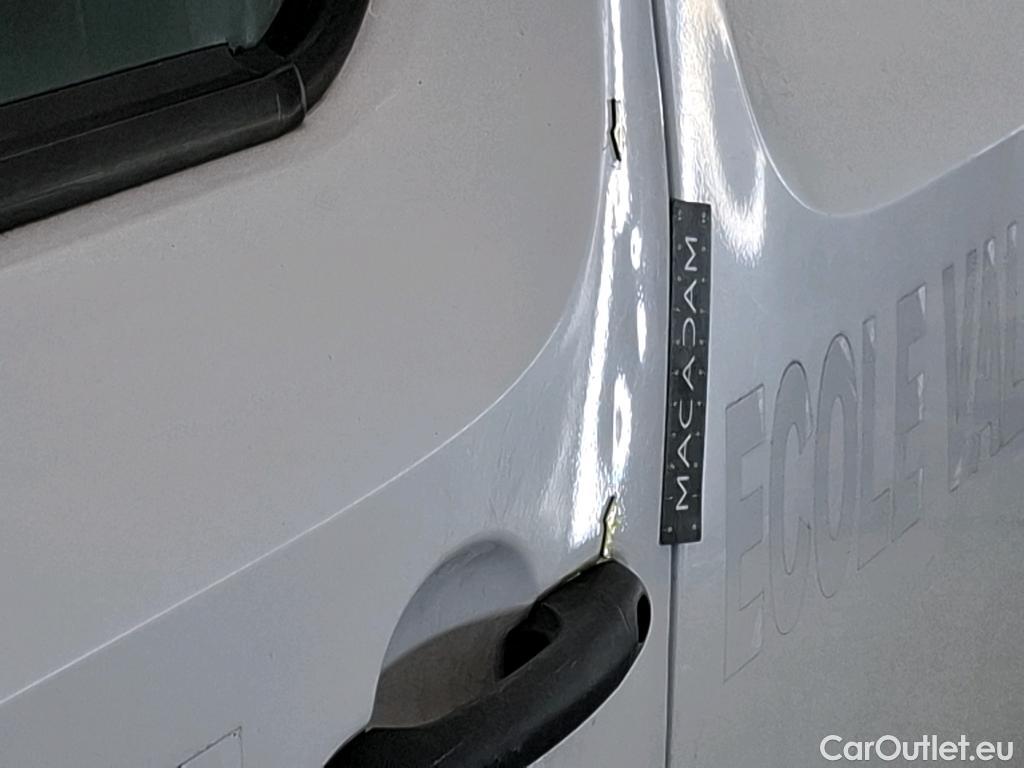  Renault  Kangoo  Express Confort (L1) 1.5 dCi 90CV BVM5 E6 #31