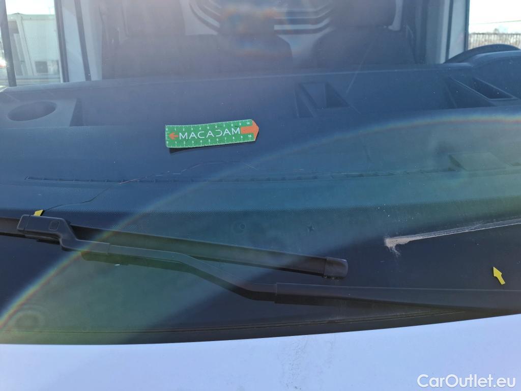  Volkswagen  Crafter VOLKSWAGEN  / 2017 / 4P / Fourgon tôlé 2.0TDI 140 30 L3H3 Business #33