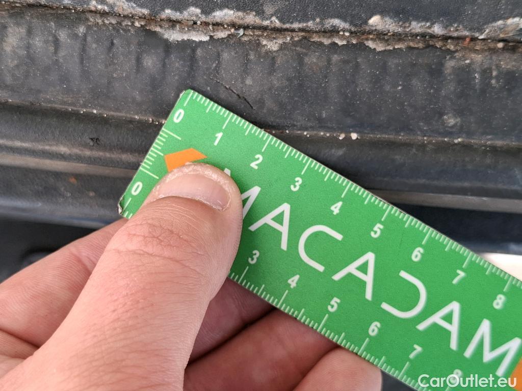  Volkswagen  Crafter VOLKSWAGEN  / 2017 / 4P / Fourgon tôlé 2.0TDI 140 30 L3H3 Business #138