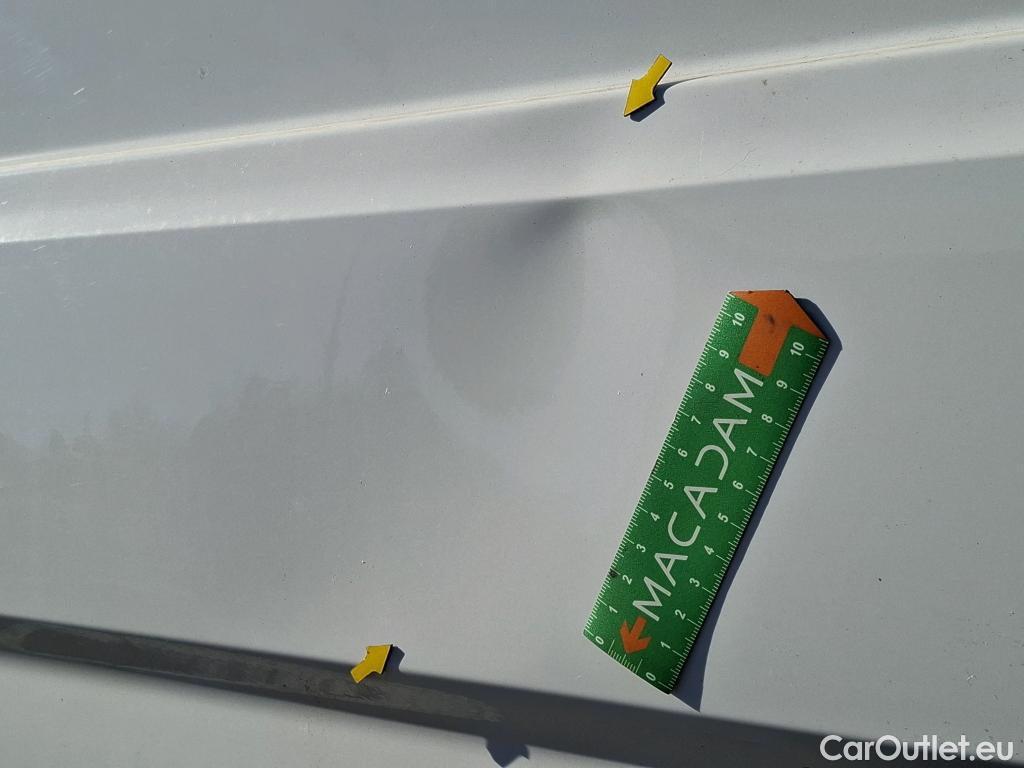  Volkswagen  Crafter VOLKSWAGEN  / 2017 / 4P / Fourgon tôlé 2.0TDI 140 30 L3H3 Business #10