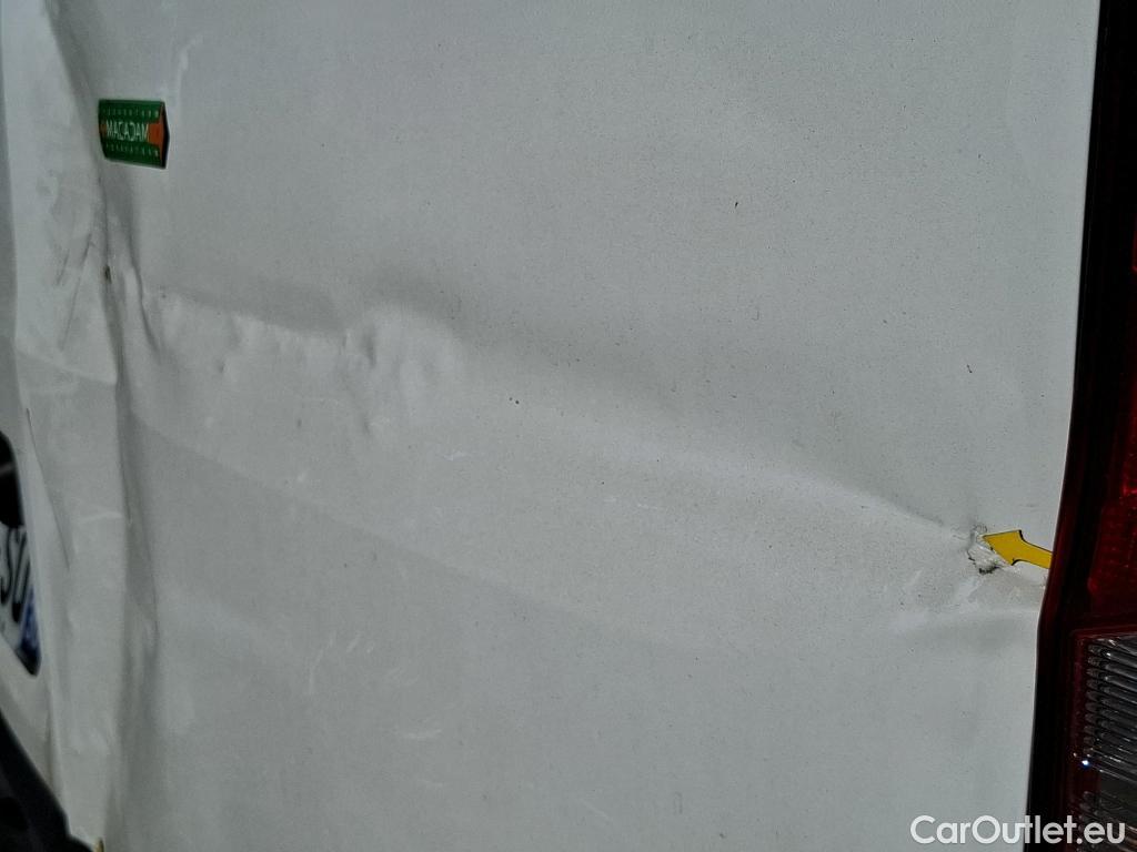  Volkswagen  Crafter VOLKSWAGEN  / 2017 / 4P / Fourgon tôlé 2.0TDI 140 30 L3H3 Business #22